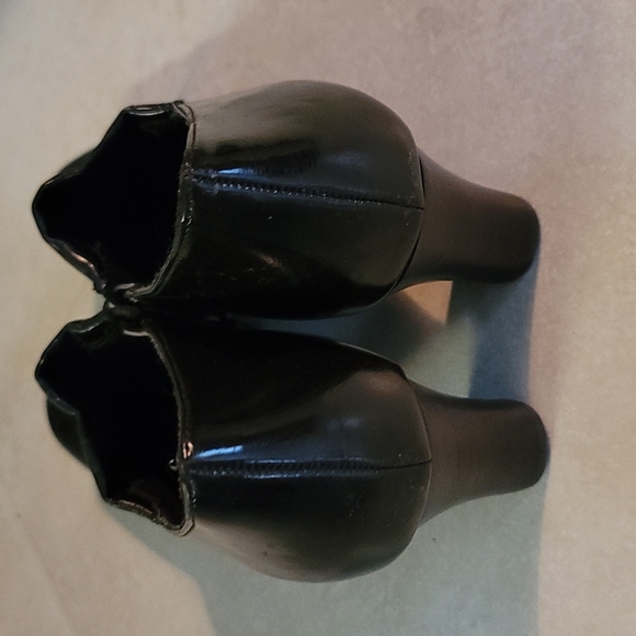 Ankle Boots - Picture 2 of 4